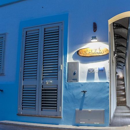 مبيت وإفطار مارينا دي مانكافيسا La Scalinata المظهر الخارجي الصورة
